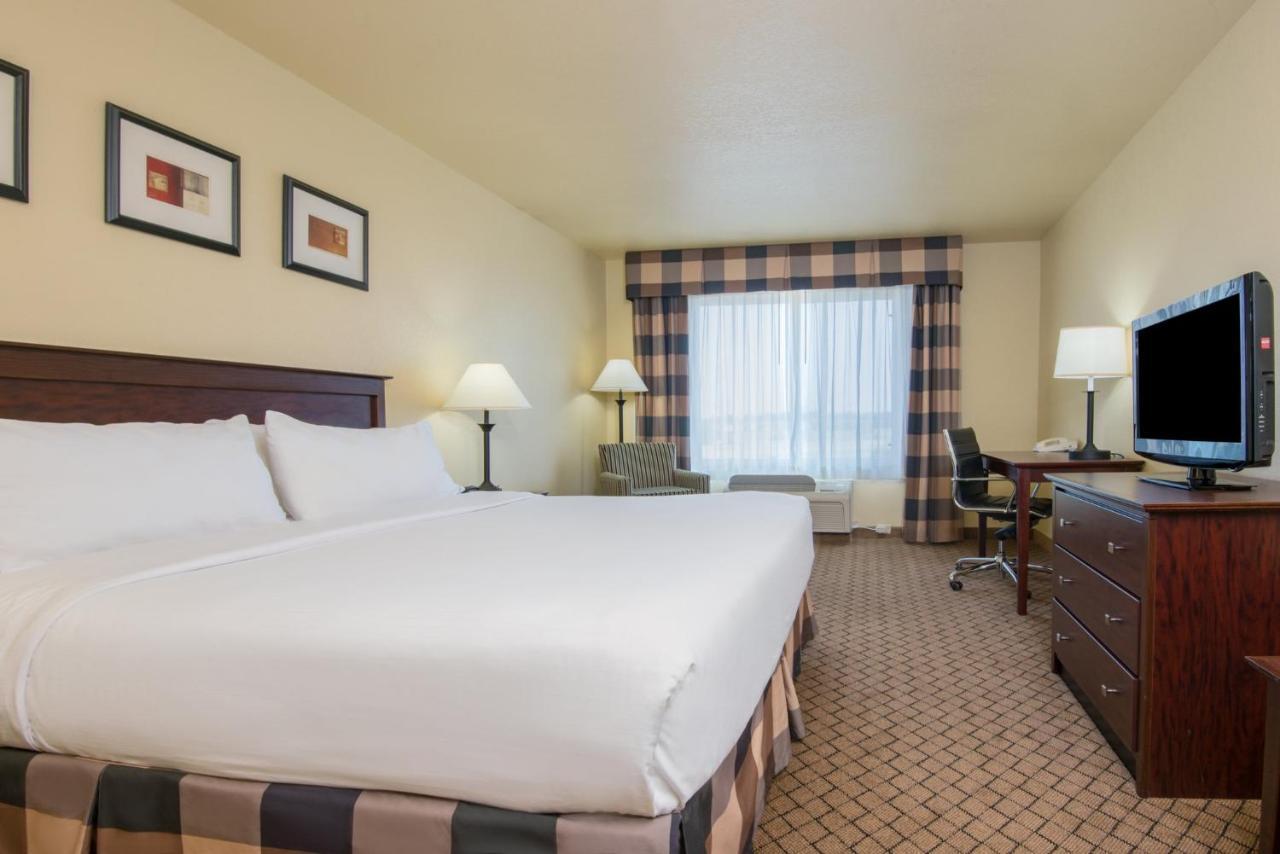 Hotel Express & By Ihg