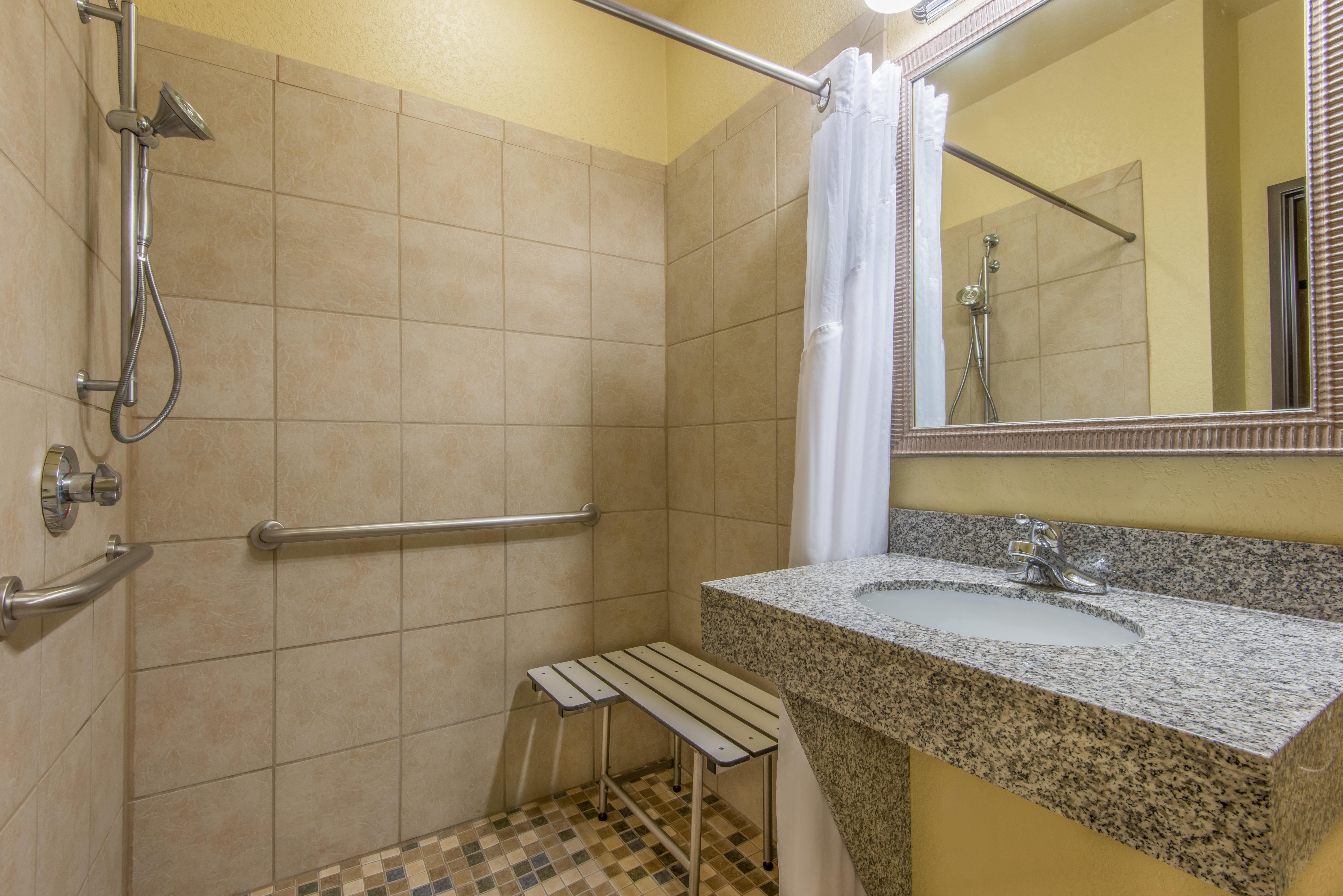 Hotel Express & By Ihg El Dorado