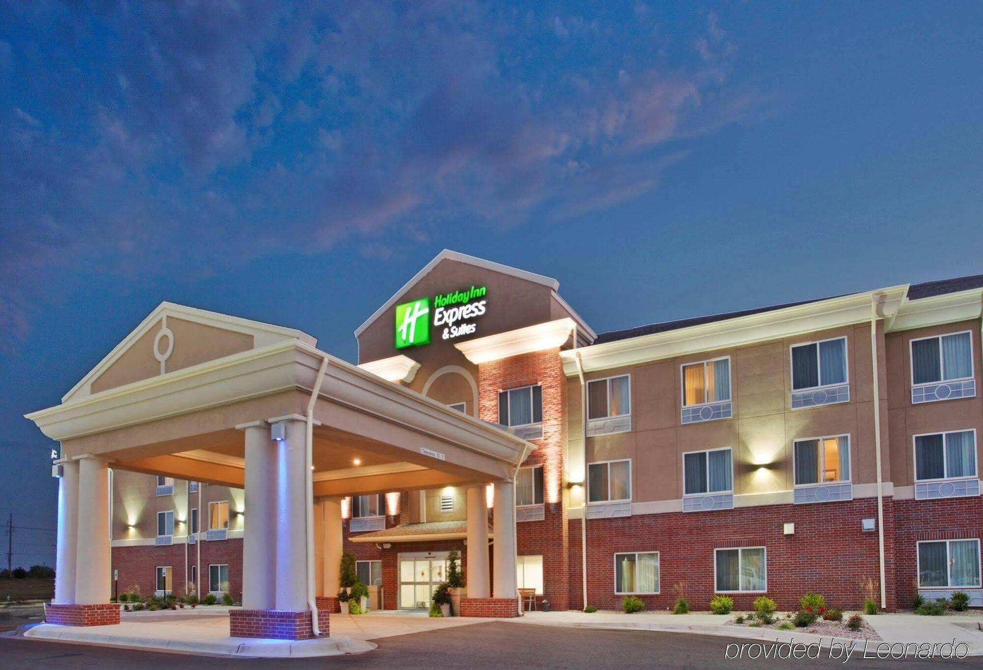 Express & By Ihg 2*